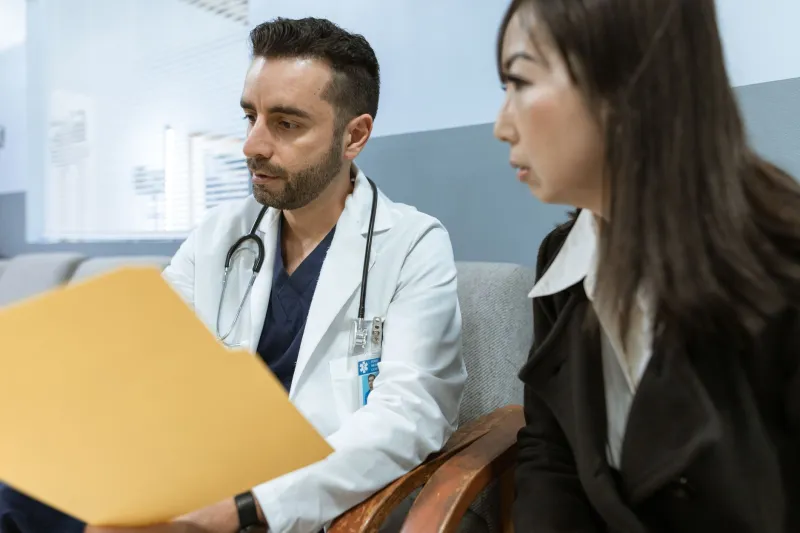 Plaquenil and the Rumor Mill: What Clinical Evidence Actually Says About Hydroxychloroquine Safety